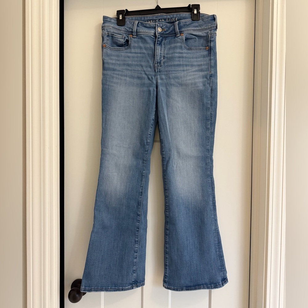 American Eagle Women’s Next Level Low-Rise Kick Bootcut Jeans - Sz 10 X-Short
